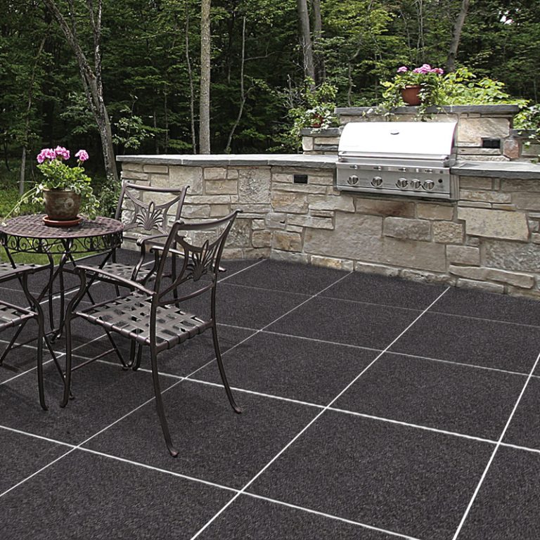 Outdoor kitchen patio with Nextone Black 24x24 porcelain pavers