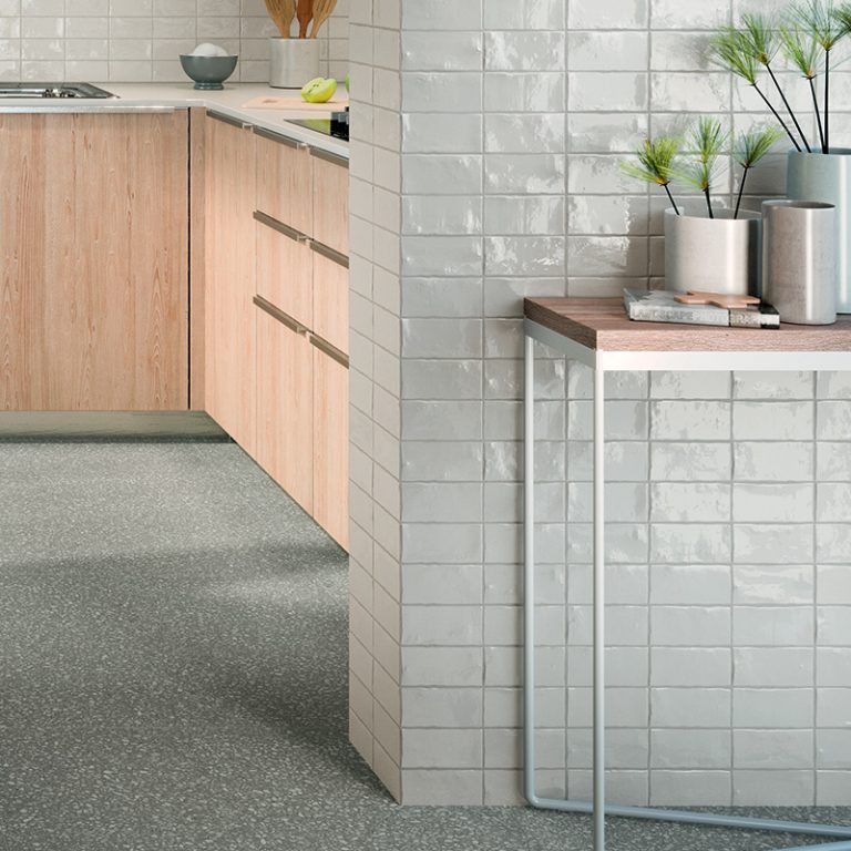 Switch 2 1/2″ X 5″ Wall Tile – White